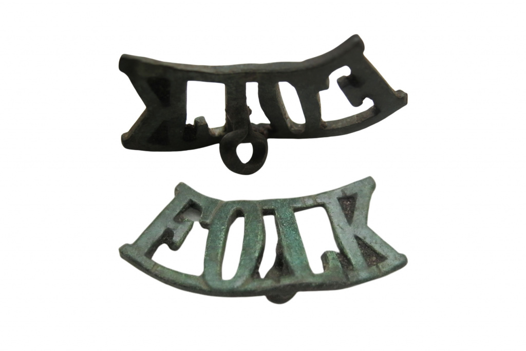 folk badge
