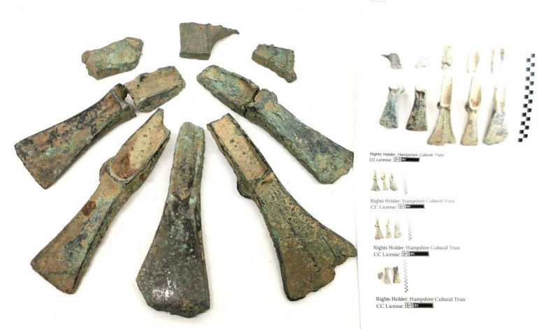 Middle Bronze Age palstave axehead hoard