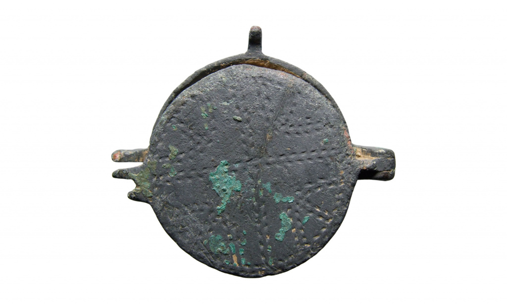 Medieval mirror case