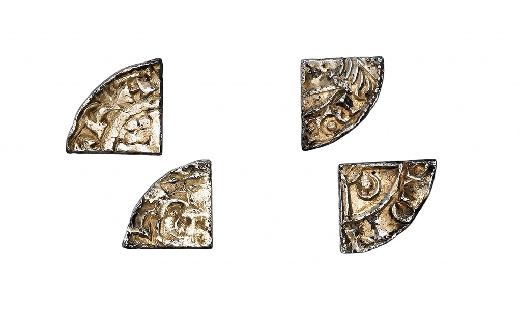 Incredible story of two cut farthings