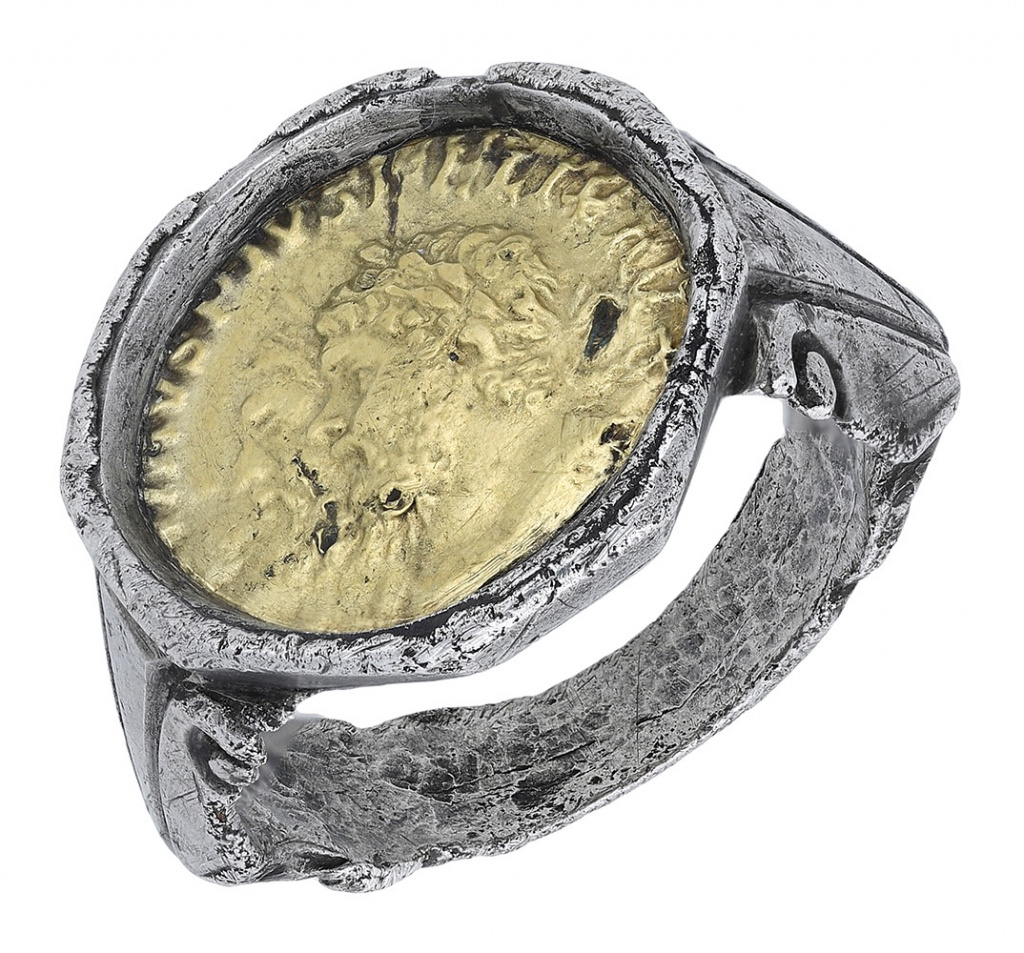 Roman ring of the emperor Postumus