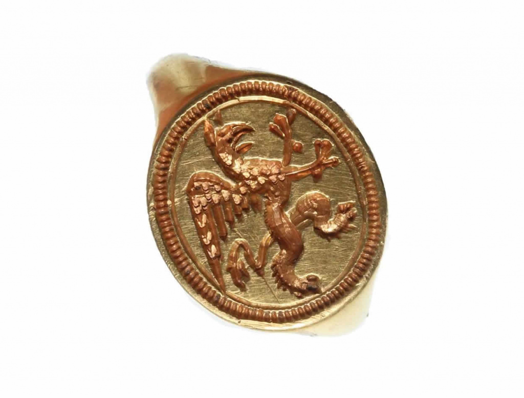 griffin ring