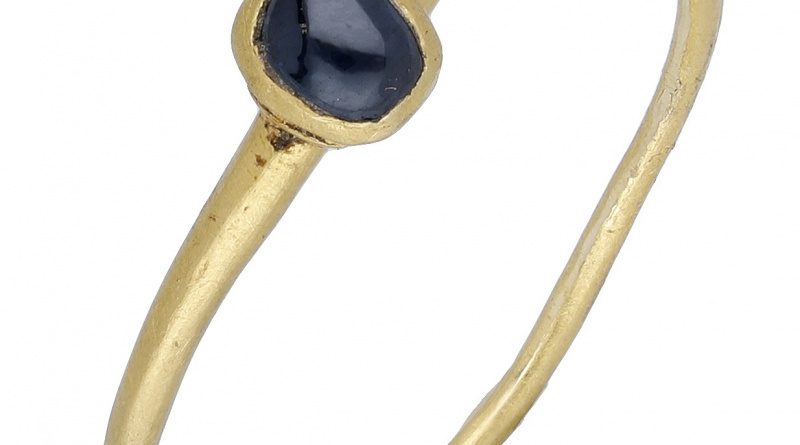 13th century gold ring