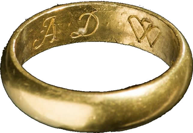 eighteenth century gold ring