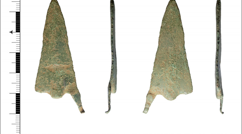 bronze age arrowhead