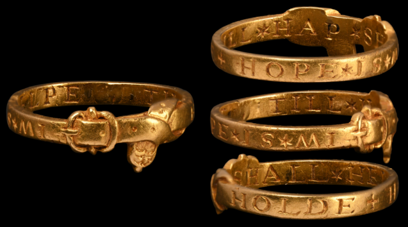 "The Hursley" gold ring