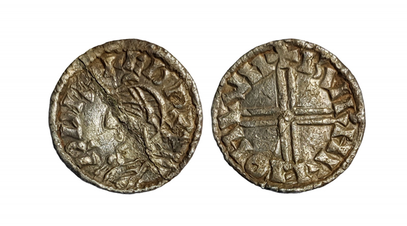 Small flan type penny of Edward the Confessor