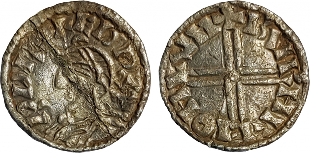 Small flan type penny of Edward the Confessor
