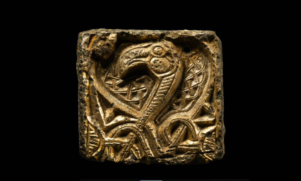 anglo saxon book mount