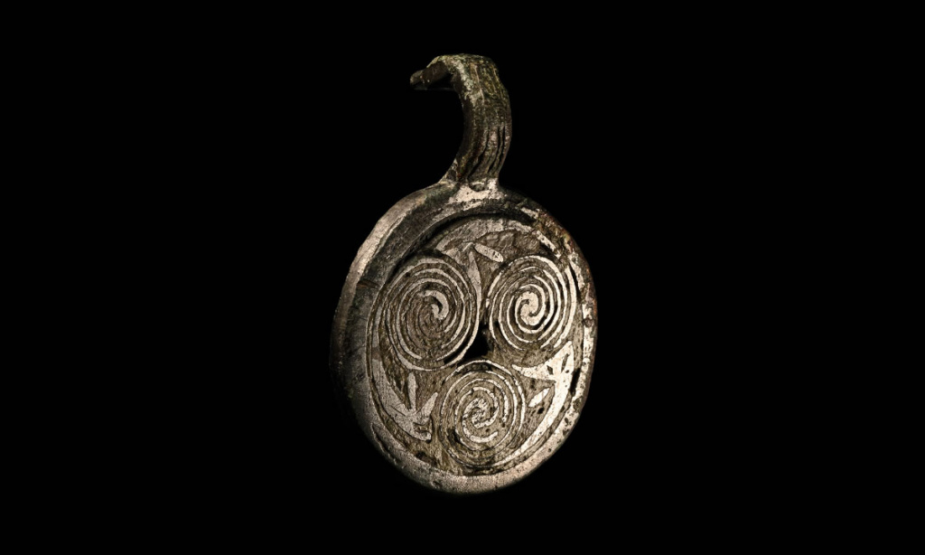 Anglo Saxon silvered hanging bowl mount
