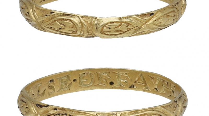 A late 16th/early 17th century gold posy ring