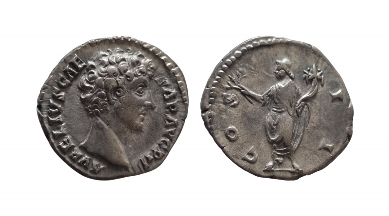 denarius of marcus aurelius