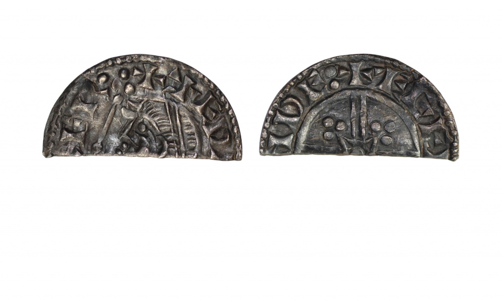 Cut halfpenny of of Edward the Confessor